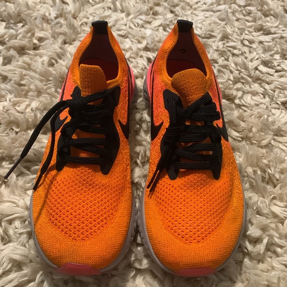 Nike Epic React Flyknit (GS) Sz 7Y Copper flash/Black Exc. condition 943311 800 - Picture 2 of 9